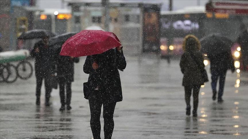 21 Ağustos’ta Karadeniz’de bardaktan boşanırcasına yağmur! O iller için sel uyarısı yapıldı 3